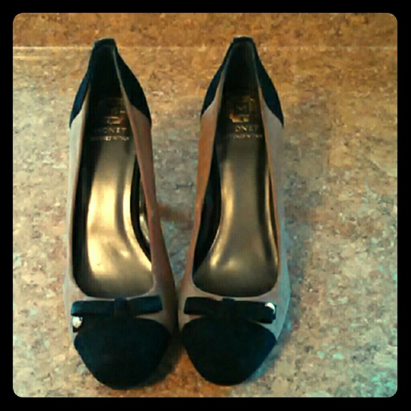 Black &Tan Suede Heels