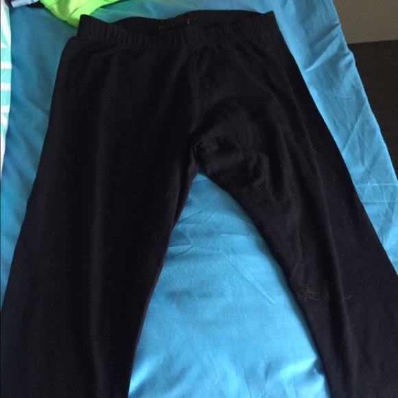 Black plain leggings
