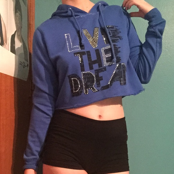 Live The Dream cropped sweater