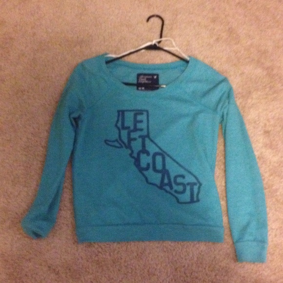 American eagle pullover