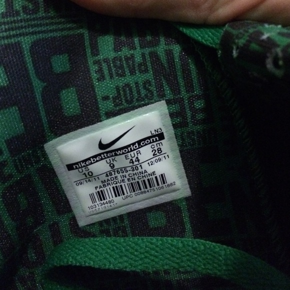 Hyperforce shoes - Picture 2 of 3