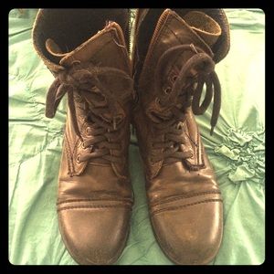 Steve madden black combat boots