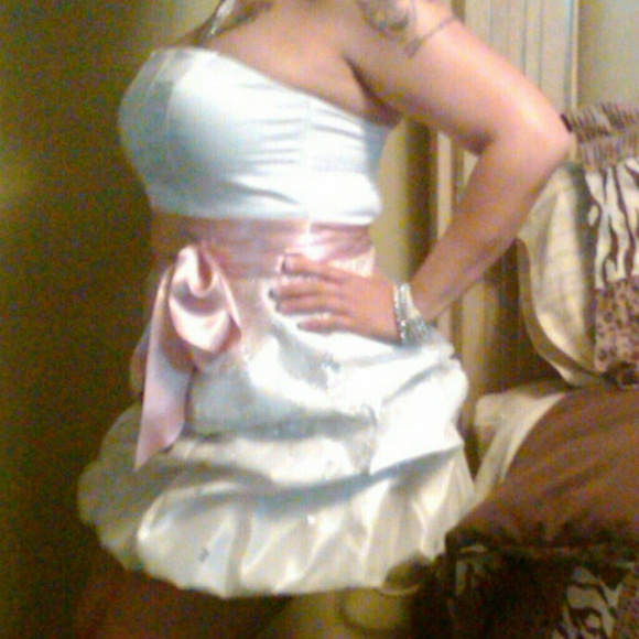 Short prom dress or party dress