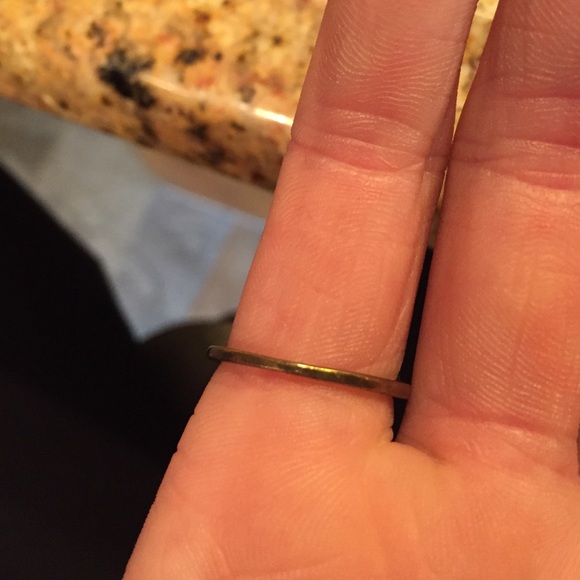 Bow ring - Picture 2 of 2