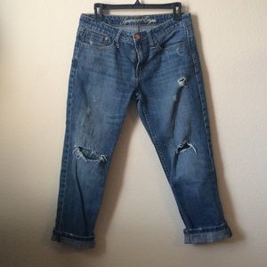 American Eagle boyfriend capris! Size 4!