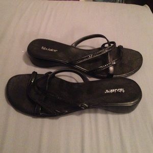Women's Black strap sandals