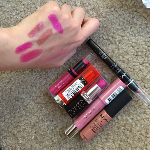 Lip set (5 in total!) NYX lip cream has sold!