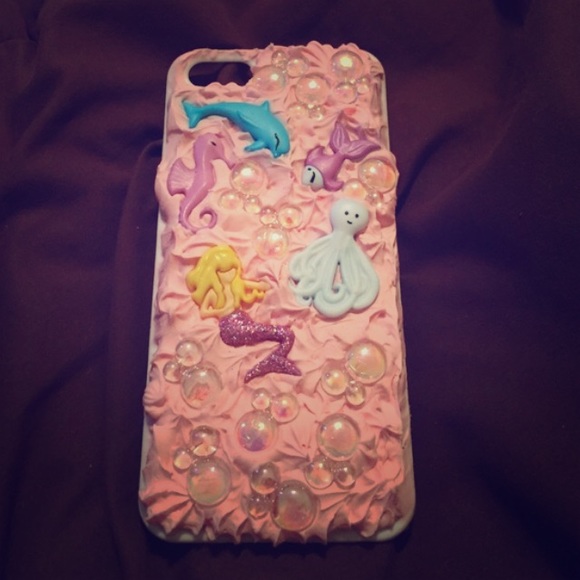 Handmade iPhone 5/5s case!