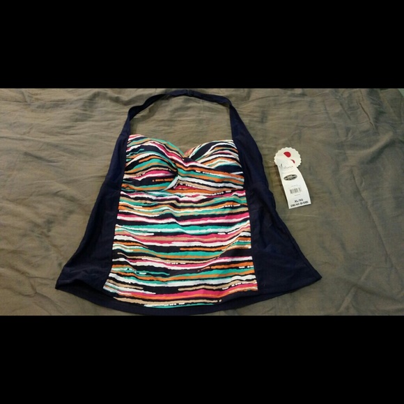 NWT BRAND NEW Halter bathing suit top