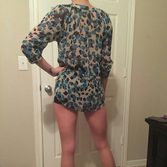 Blouse - Picture 3 of 3