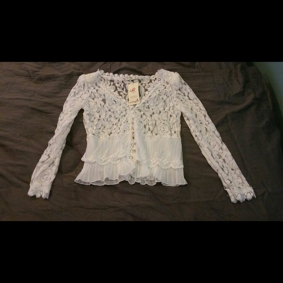 BRAND NEW Womens lace sweater