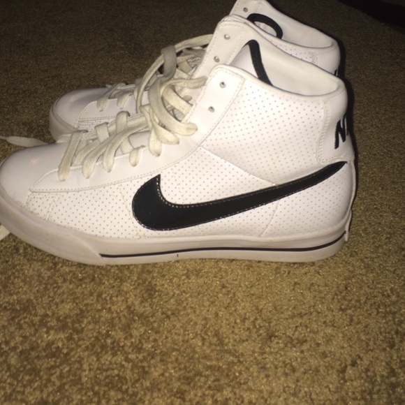 ❗️sold❗️ High top Nikes