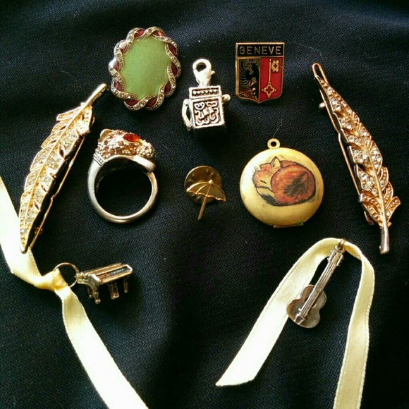 Reserved Lot of 10 items! Fox cat modcloth guitar