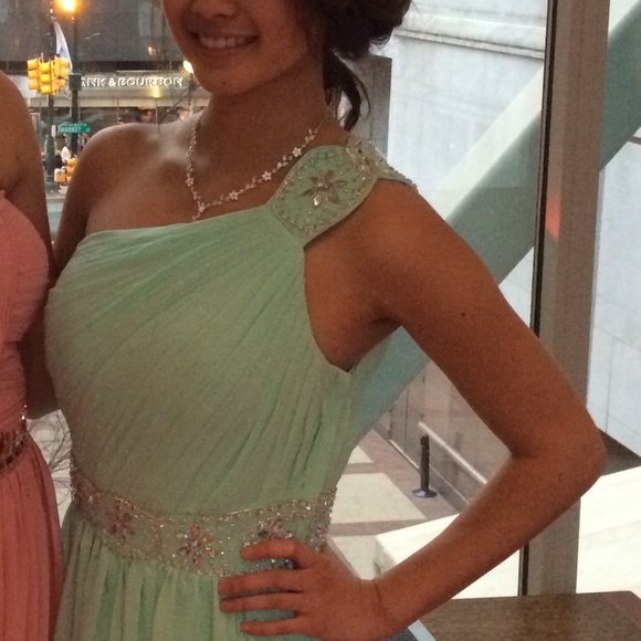 Negotiable Mint One-Shoulder Prom/Bridesmaid Dress - Picture 2 of 4