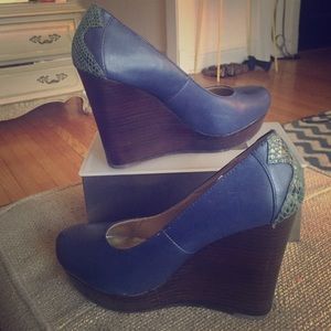 Seychelles blue platform wedges