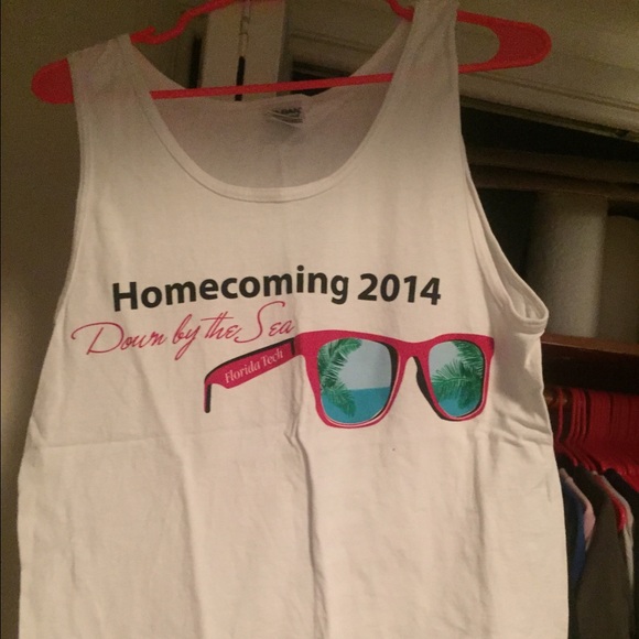 Homecoming tank top