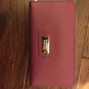 Badgley Mischka wallet