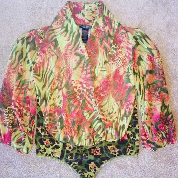 ((2⃣))One-piece/Bodysuits