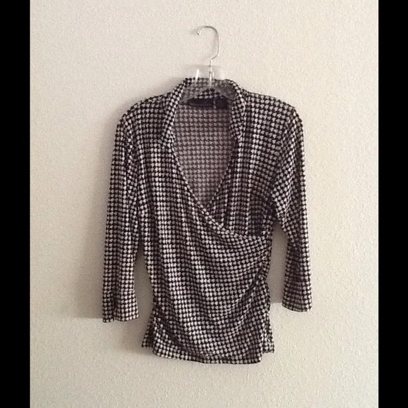 Black and white Houndstooth crossover blouse