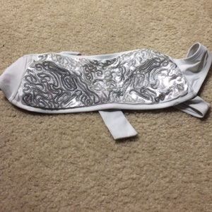 Strapless bathing suit