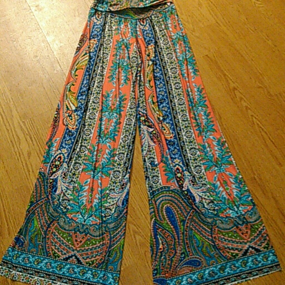 NWOT GORGEOUS PALAZZO'S
