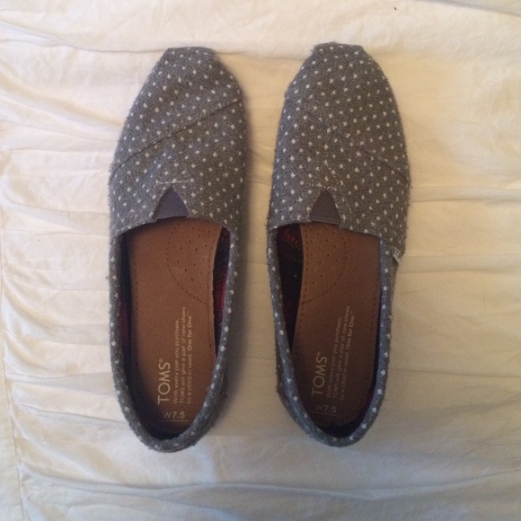Toms shoes