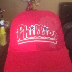 Phillies bb hat