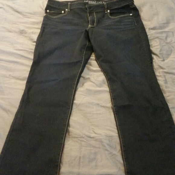NWT AEO DARK ARTIST JEAN
