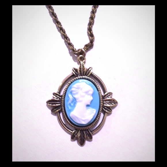 Blue and white cameo necklace NIB