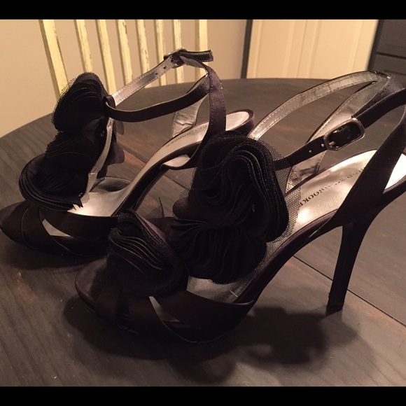 Like New Worn to a wedding