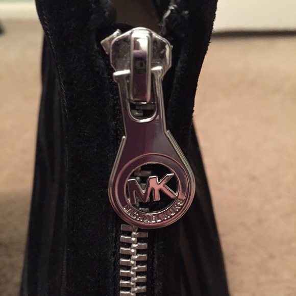 Michael Kors booties - Picture 2 of 4