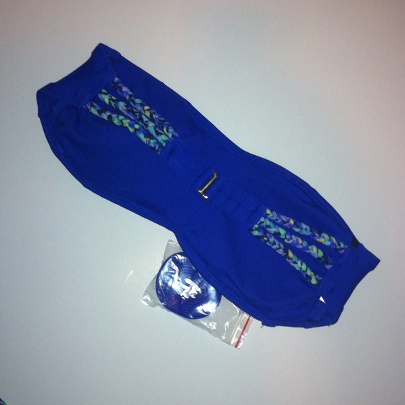 Blue Fantasy - Picture 3 of 3