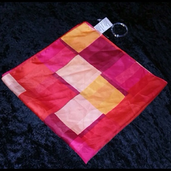 🇮🇹 🔶 Multi-Colored Italian Made Scarf