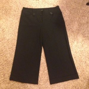 ⚡️24 HOUR SALE⚡️Express Editor Capris