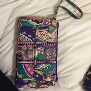 Vera Bradley heather push lock wristlet