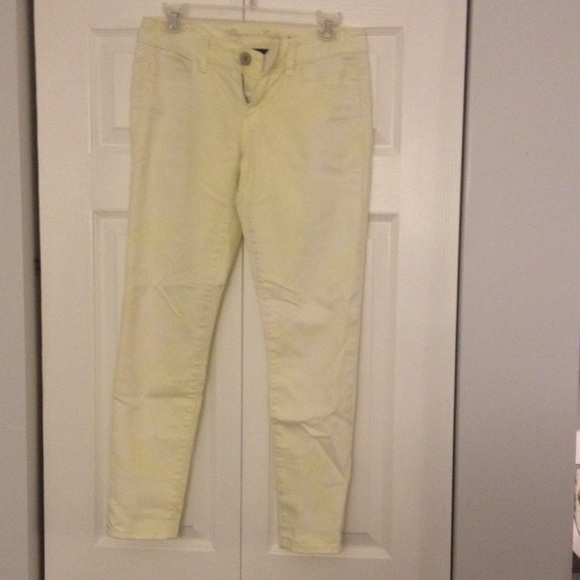 Size 4 jegging in great condition and lightly worn
