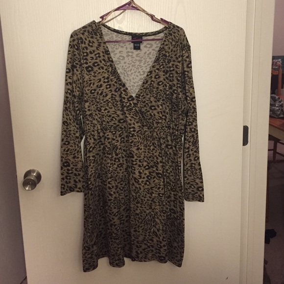 Torrid leopard print dress!!
