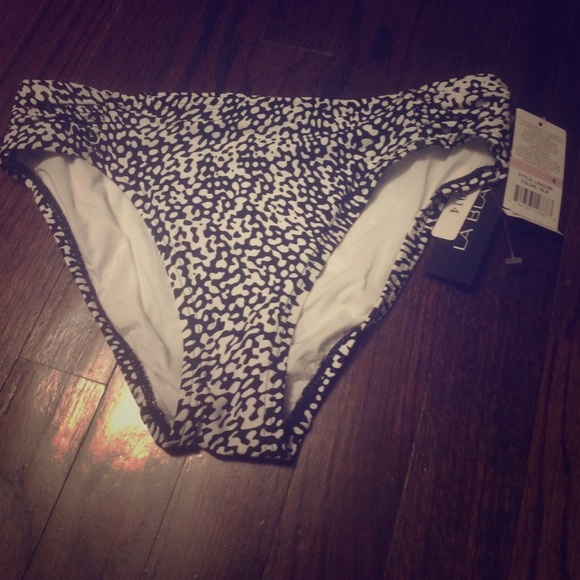 Bikini bottom new with tags !