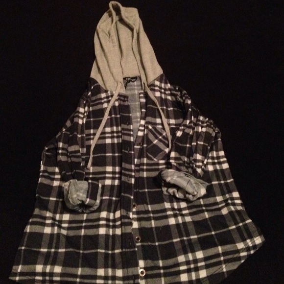 Black hooded flannel - Picture 1 of 4
