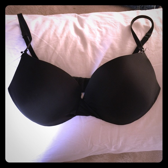 Victoria Secret Plunge 34D🌟