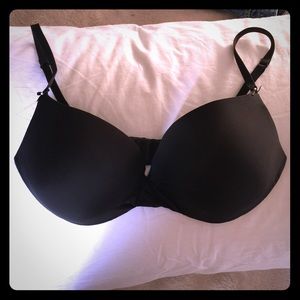 Victoria Secret Plunge 34D🌟