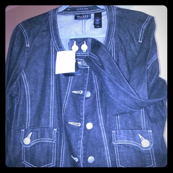 Axcess  Liz  claiborne jean jacket.