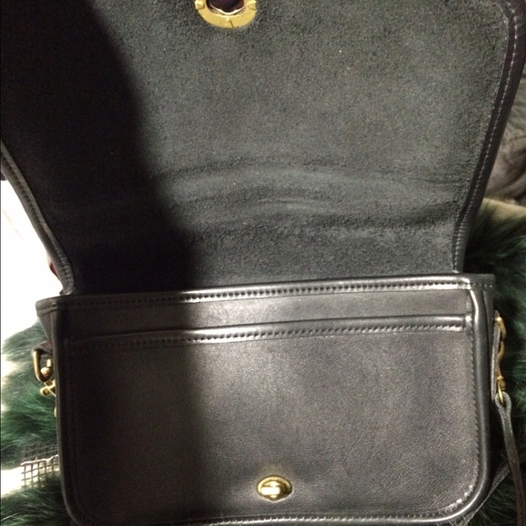 COACH purse! Black leather in perfect condition - Picture 3 of 4