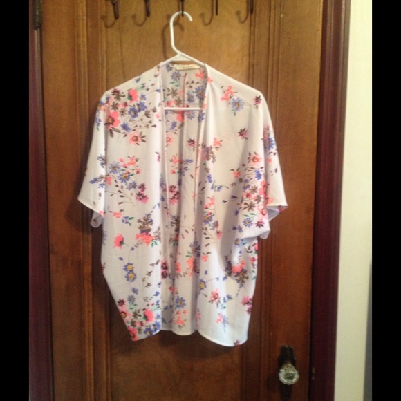 Kimono style jacket