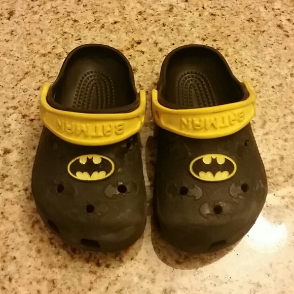 Batman crocs