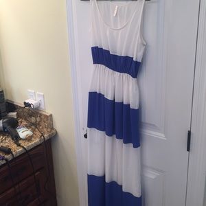 White and blue maxi