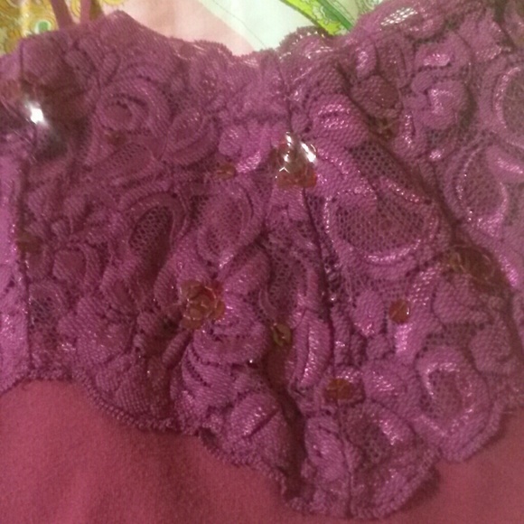 Tank top - Picture 2 of 2