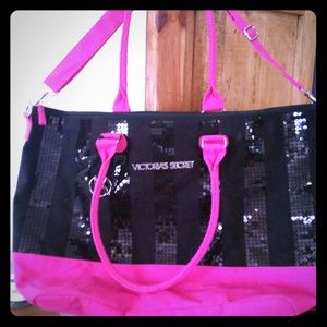 VS Bling Getaway 2013 Black Friday Bag