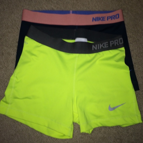 Nike spanks bundle