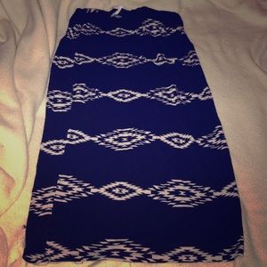 Black and crime body con skirt